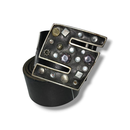 Abstract S Buckle Belt