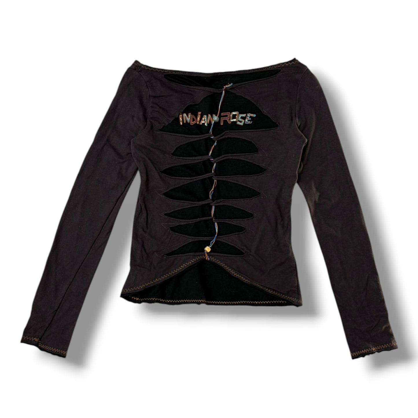 INDIAN ROSE Ladder Gimmick Top